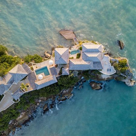 Blue Waters Resort And Spa St. John's Bagian luar foto
