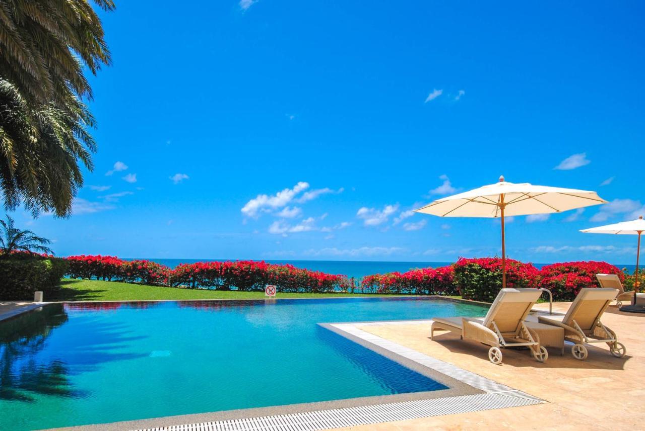 Blue Waters Resort And Spa St. John's Bagian luar foto