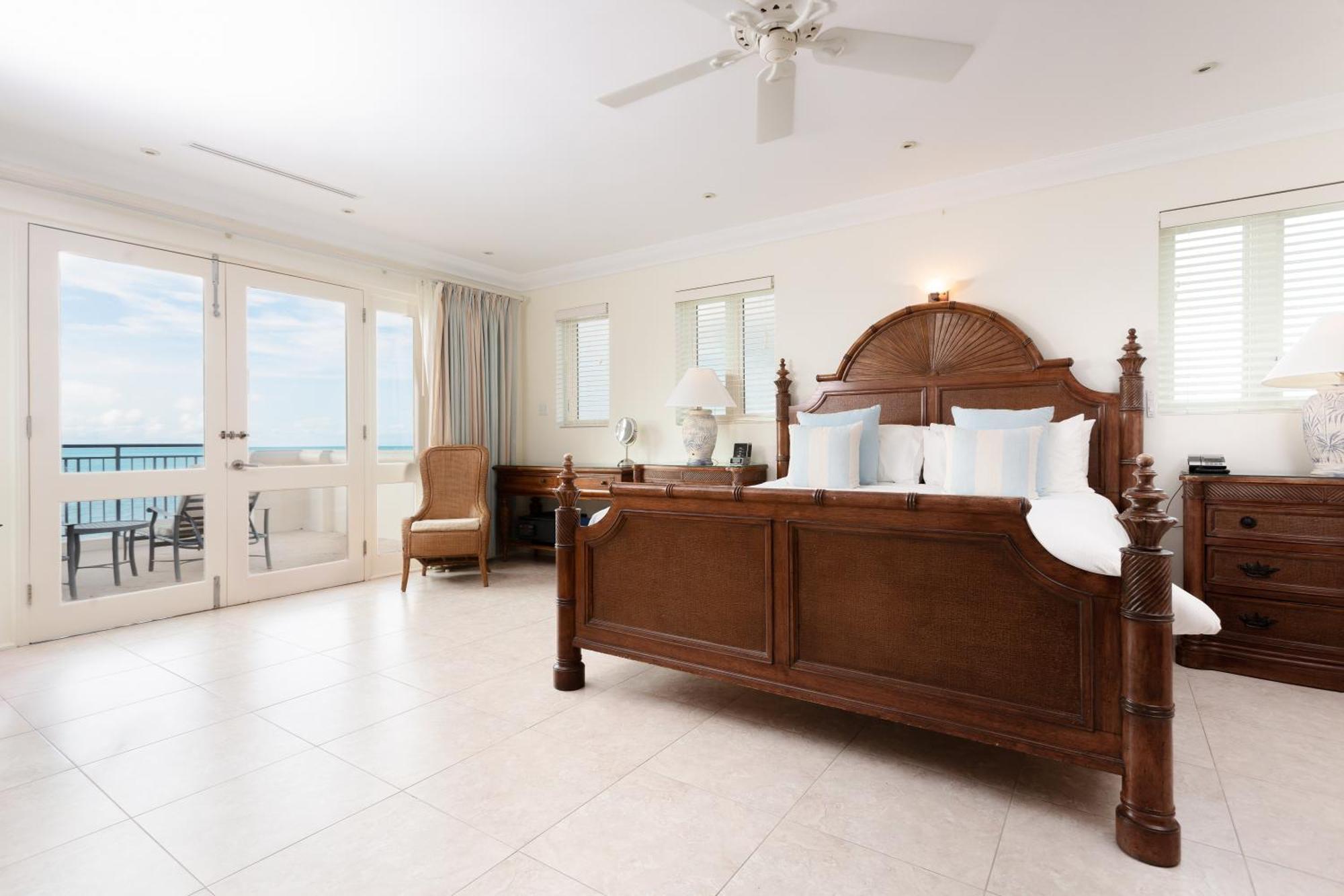 Blue Waters Resort And Spa St. John's Bagian luar foto